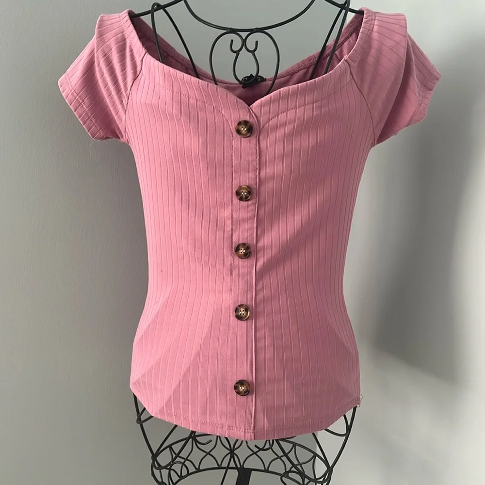 Rue21 Ribbed Top - Picture 1 of 4